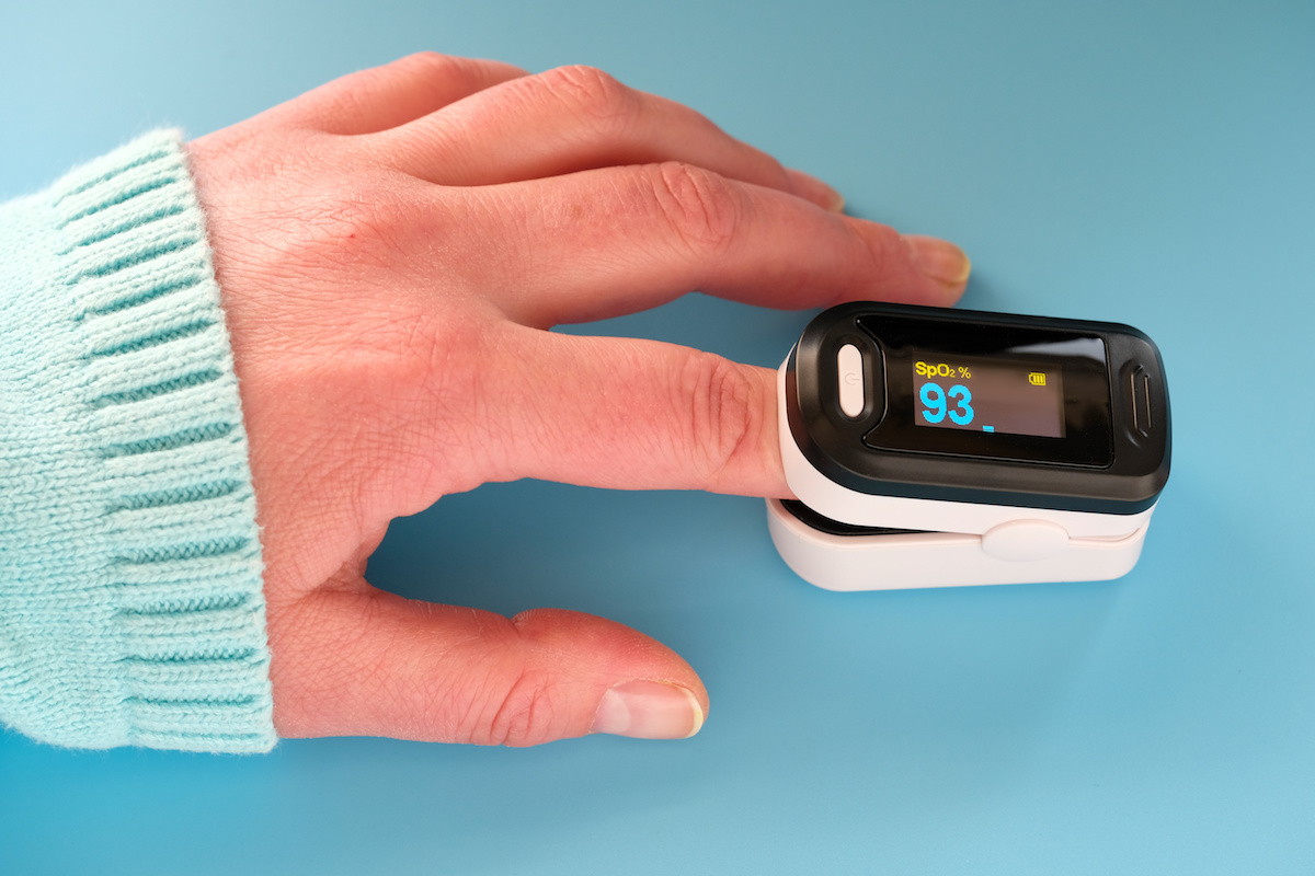 Best Pulse Oximeters for Medical Professionals (Most Accurate, FDA